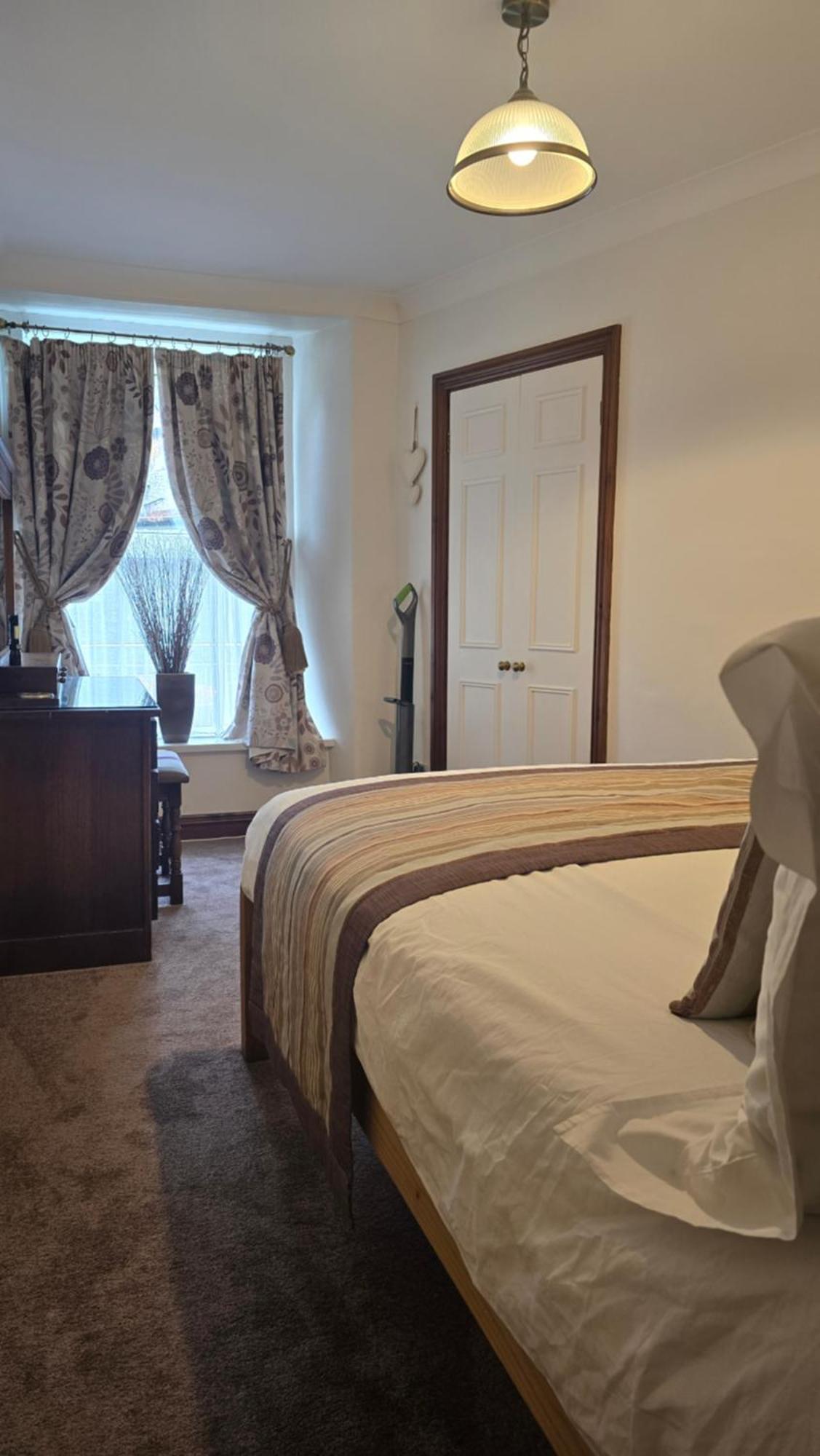 Lyndale Self-Catering Apartment Sleeps 4 윈더미어 외부 사진