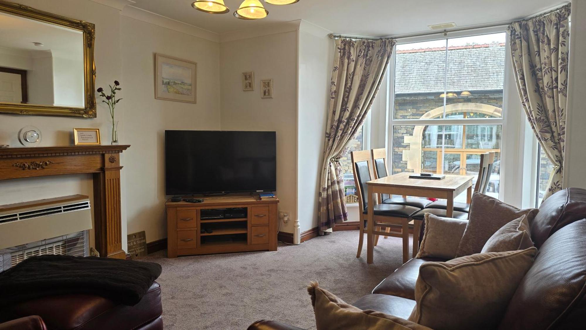 Lyndale Self-Catering Apartment Sleeps 4 윈더미어 외부 사진