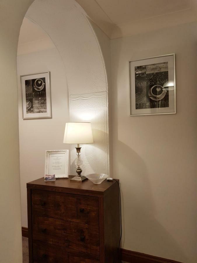 Lyndale Self-Catering Apartment Sleeps 4 윈더미어 외부 사진